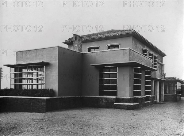 la gare ferroviaire de littoria (latina), 1932