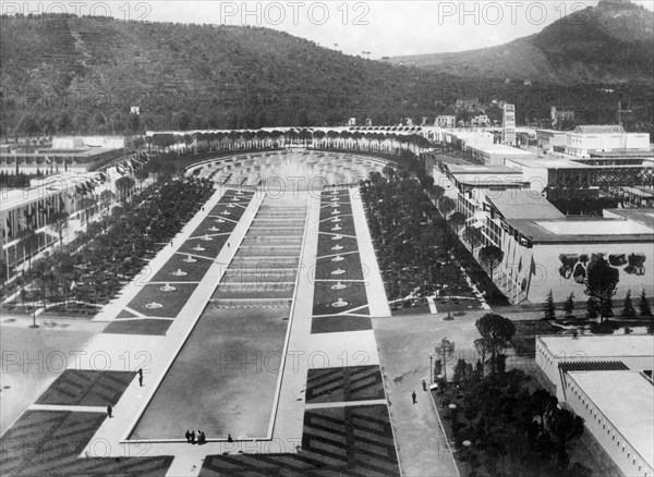 europe, italy, naples, mostra d'oltremare, fountain