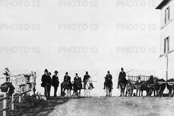 italy, lazio, boar hunting, 1910-20