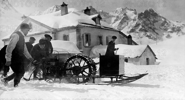 snowmobile, 1910-11