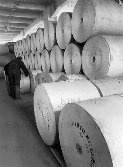 paper industry, april 1947