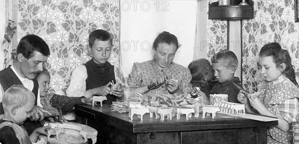 production of toys, early 1900