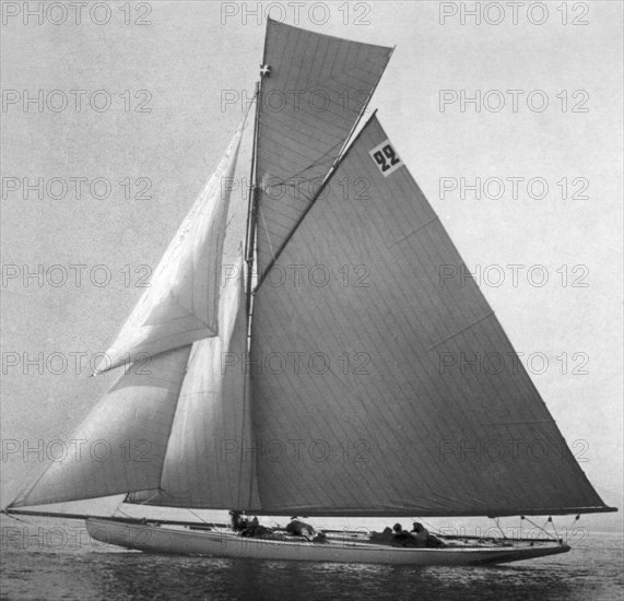 sailing boat, 1920-30