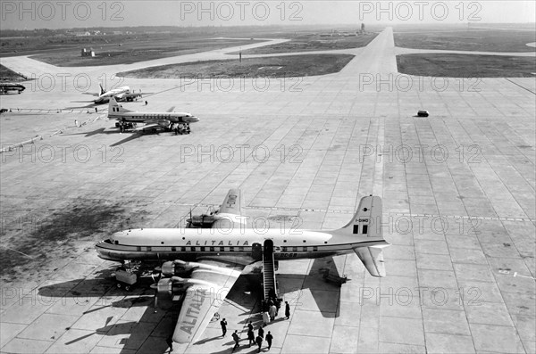 italy, lombardia, somma lombardo, malpensa, 1950-1960