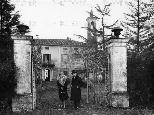 Villa La Favorita dei Conti Attendolo Bolognini Sforza in Sant'Angelo Lodigiano, 1930-40