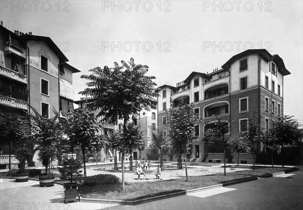 italy, lombardia, milan, council houses, 1940-1950