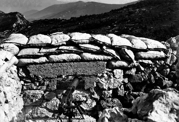 guerre, emplacement de mitrailleuse sur Sabotino, 1915 1918