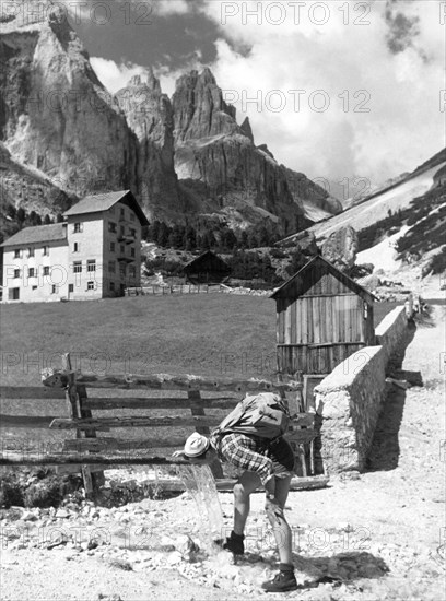 le catinaccio du refuge de gardeccia, 1956