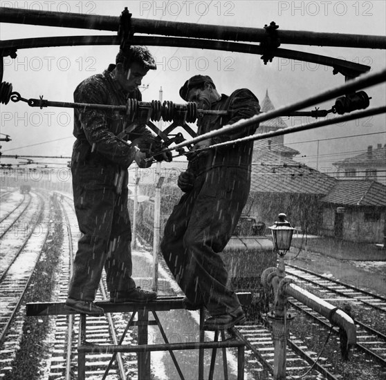 entretien à bardonecchia sur les lignes de contact, 1963