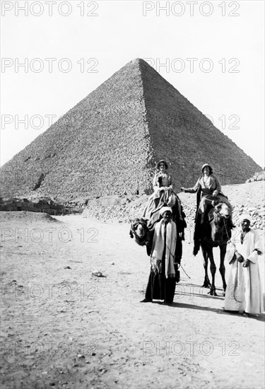 gizeh la grande pyramide, 1920