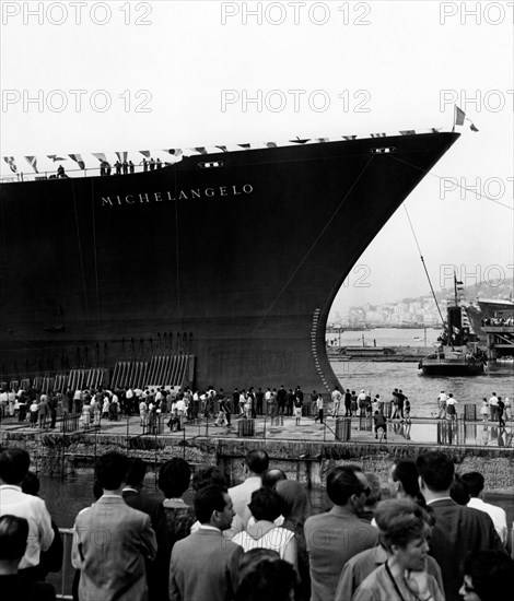 lancement du michelangelo, chantiers navals ansaldo de sestri ponente, 1963
