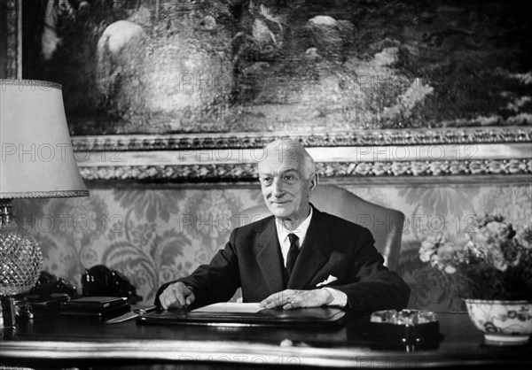 portrait d'antonio segni, président de la république au quirinal, 1963