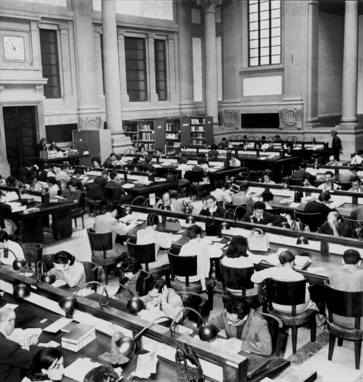 salle de lecture de la bibliothèque, 1965