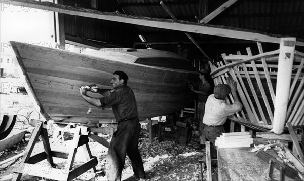 petit chantier à viareggio, 1955