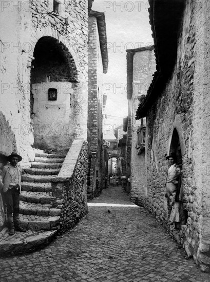 ruelle de carpineto, rome, 1910