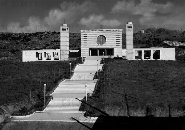 lazio, église santa maria di loreto in guidonia, 1930