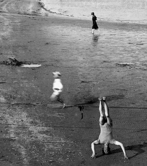 italie, lido de venise, sur la rive du lido de venise, 1910