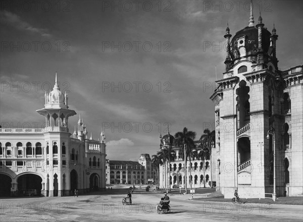 malaisie, kuala lumpur, la gare et les bureaux, 1963