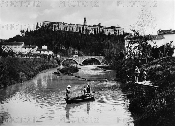 toscane, florence, panorama avec la certosa di galluzzo en arrière-plan, 1910 1920