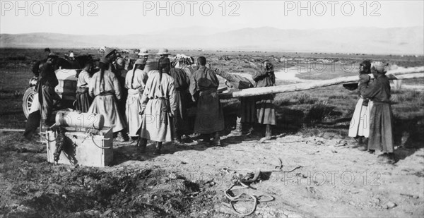 mongolie du nord, raid pekin-paris, l'itala coulé dans le fando entre urga et kiakhta, 1907