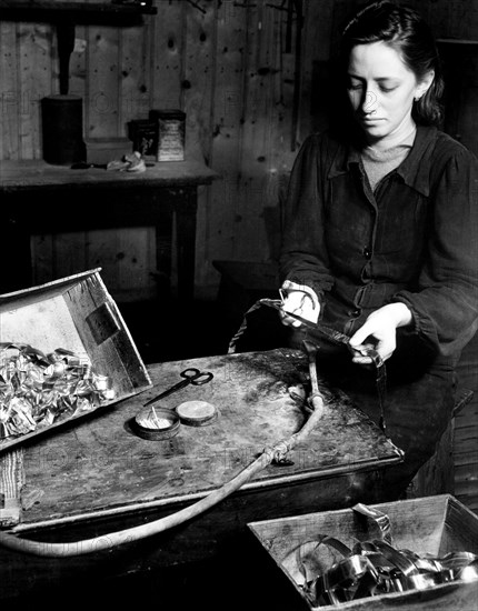 italie, veneto, art de battre le verre, 1955