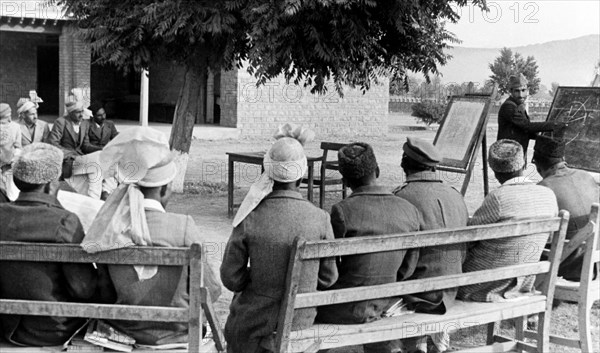 pakistan, école de plein air pour analphabètes, 1955