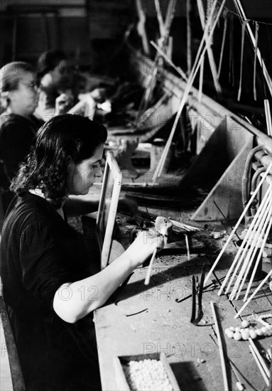 italie, venise, travail avec des perles, 1920 1930