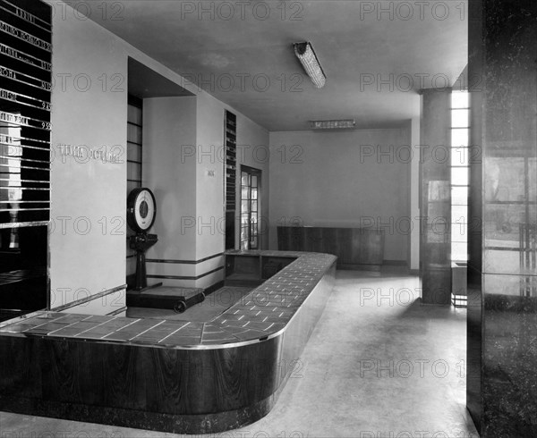 italie, venise, bureau des bagages à l'aéroport de venise, 1935