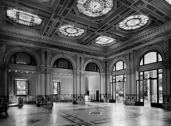 italie, toscane, montecatini terme, intérieur de l'usine regina, 1920 1930