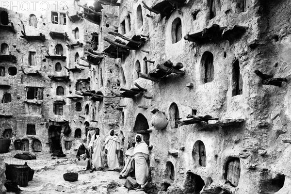 afrique, libye, nalut, vue du château de coban, 1920 1930