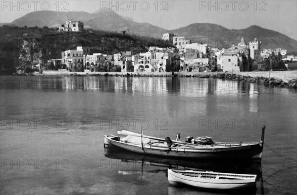 campanie, île d'ischia, vue de maisons, 1945 1950