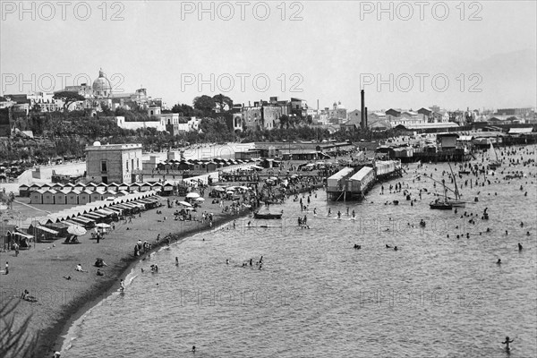 italie, campanie, vue de torre annunziata, 1920