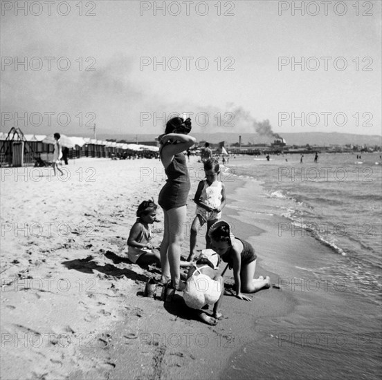 italie, sicile, catane, la plaia, 1940 1950