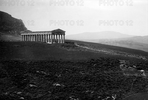 italie, sicile, segesta, le temple, 1930