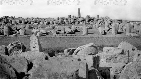 italie, sicile, selinunte, vue du site archéologique, 1900 1910