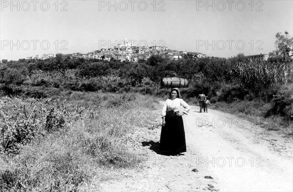 italie, basilicate, miglionico, panorama, 1930