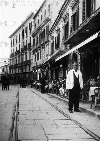 italie, calabre, catanzaro, le corso et ses cafés, 1940 1950