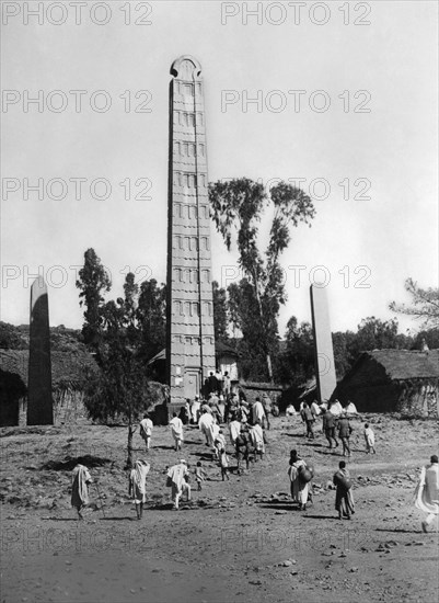 afrique, éthiopie, la stèle d'Axum, 1920-30