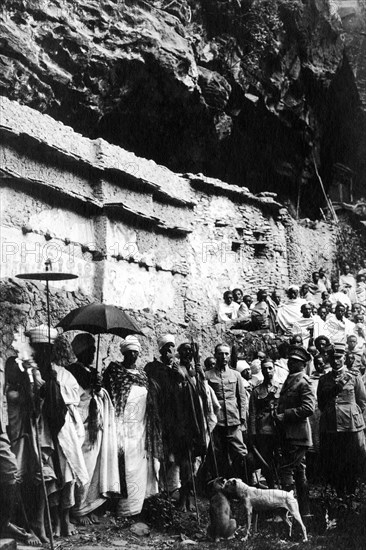 afrique, eritrea, autour de l'église, 1910 1920