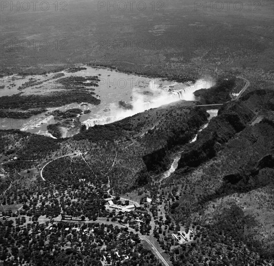 afrique, rhodésie, chutes de la victoire sur le fleuve zambezi, 1920 1930