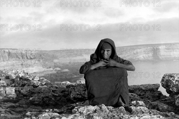 afrique, maroc, une jeune femme en robe typique, 1930 1940