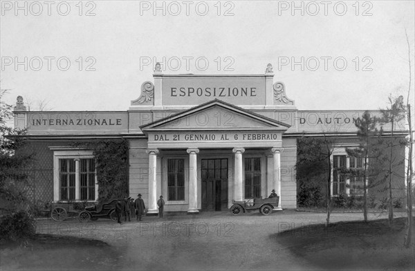 europe, italie, turin, salon international de l'automobile, entrée de l'exposition, 1906