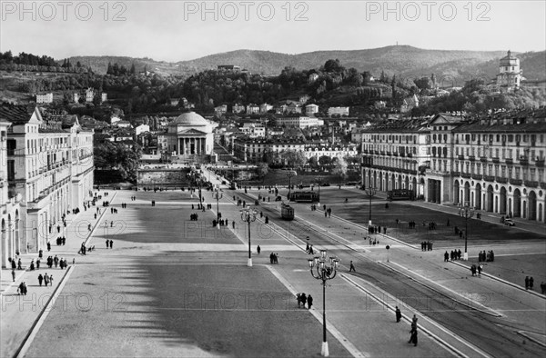 europa, italie, piedmont, turin, piazza vittorio veneto, 1957