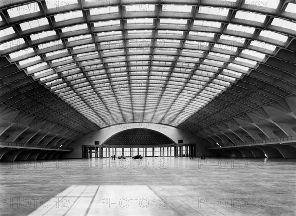 europa, italie, piedmont, turin, expositions, intérieur du palazzo del lavoro, 1966