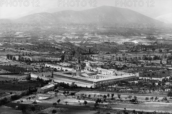 europa, italia, abruzzo, sulmona, la badia morronese, 1930 1940