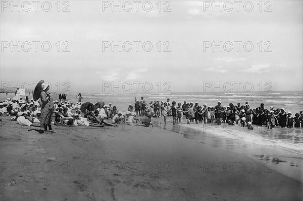 europe, italie, abruzzes, giulianova, la colonie rosa maltoni mussilini, 1920 1930