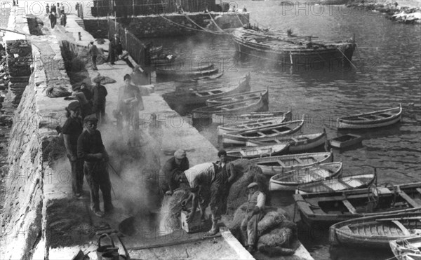 fishermen, camogli, liguria, italy 1920 1930