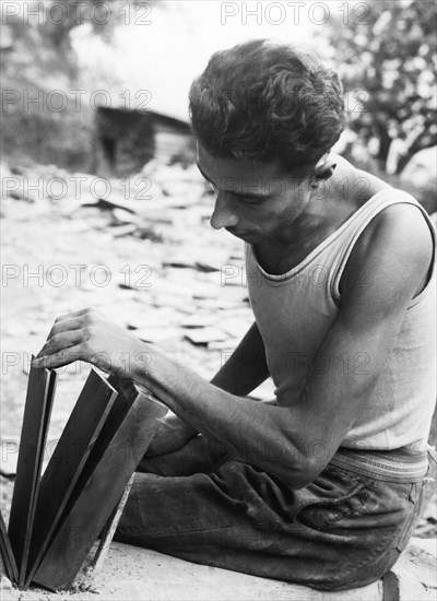 slate quarry, cicagna, liguria, italy 1930