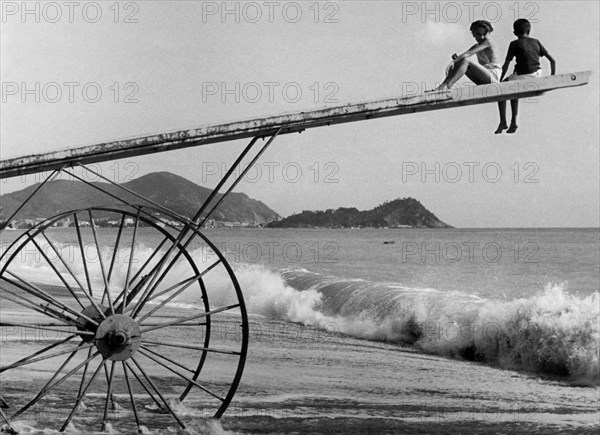 beach of fcavi di lavagna, liguria, italy 1920 1930