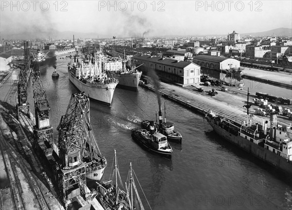 port industriel, livourne, toscane, italie 1965